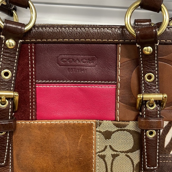 COACH hand bag - Picture 4 of 7